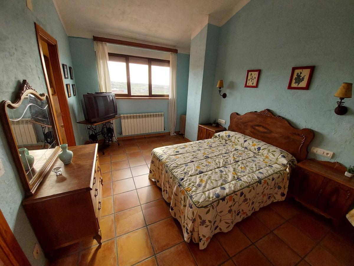 Casa Rural El Callejo Hinojosa de Duero エクステリア 写真